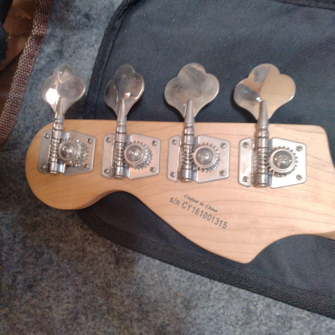 Squier Affinity Jazz Bass ジャズベース ブラック