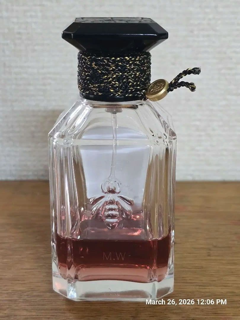 GUERLAIN CHERRY OUD 香水 ユニセックス