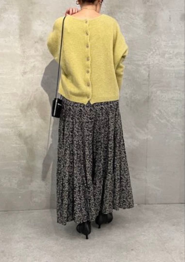 美品　BEARDSLEY（ビアズリー） プリントティアードギャザースカート