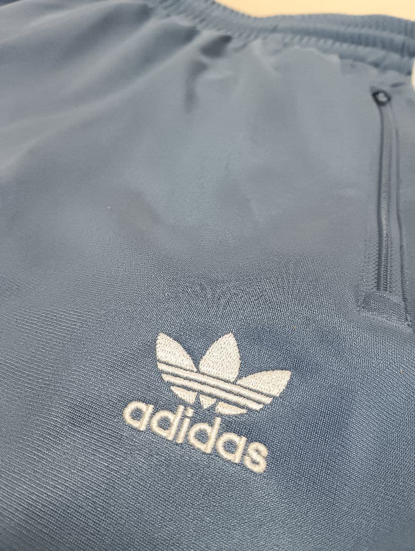 adidas ブルー GN3518 ジャージパンツ XO 美品 西野七瀬