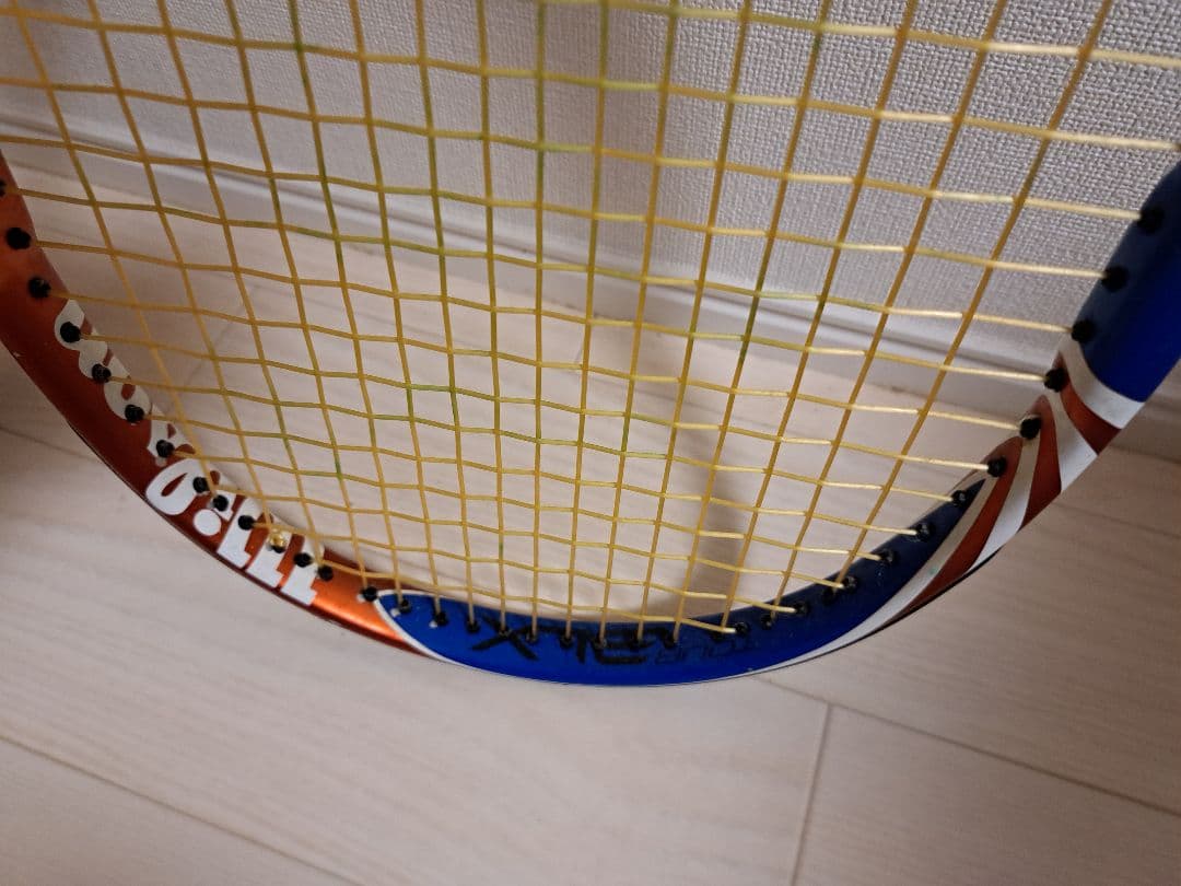 【中古】Wilson Tour BLX 95 硬式テニスラケット ガット張り済み