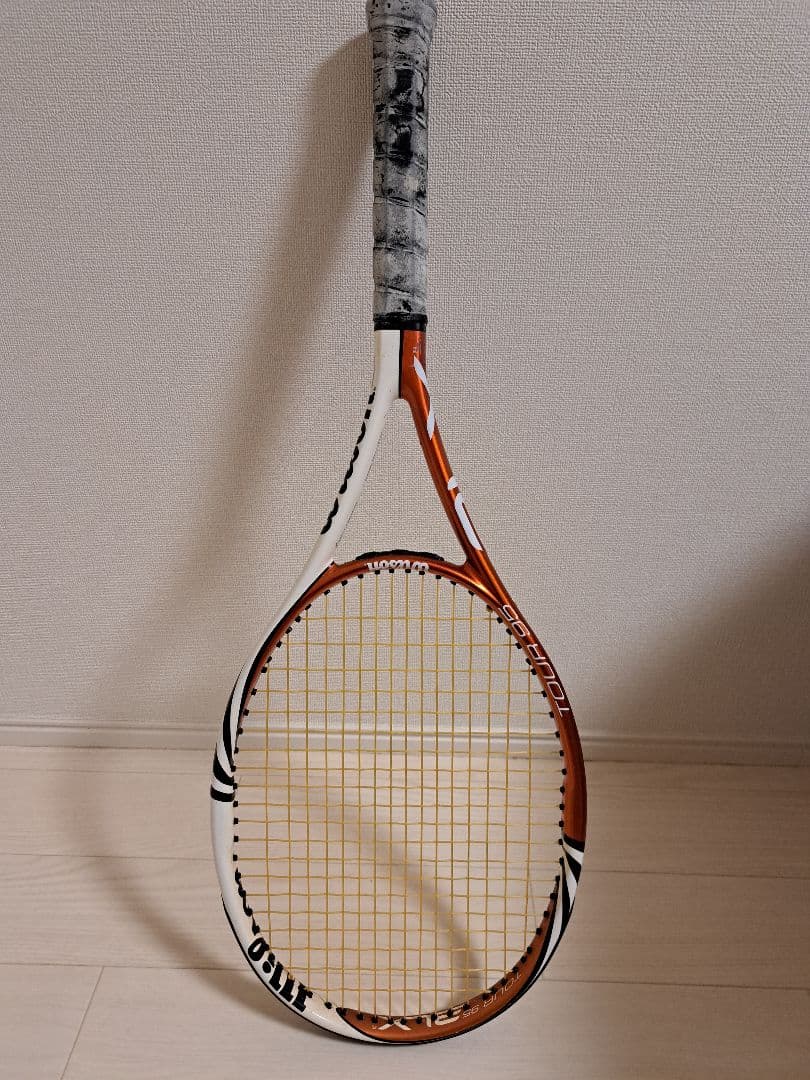 【中古】Wilson Tour BLX 95 硬式テニスラケット ガット張り済み