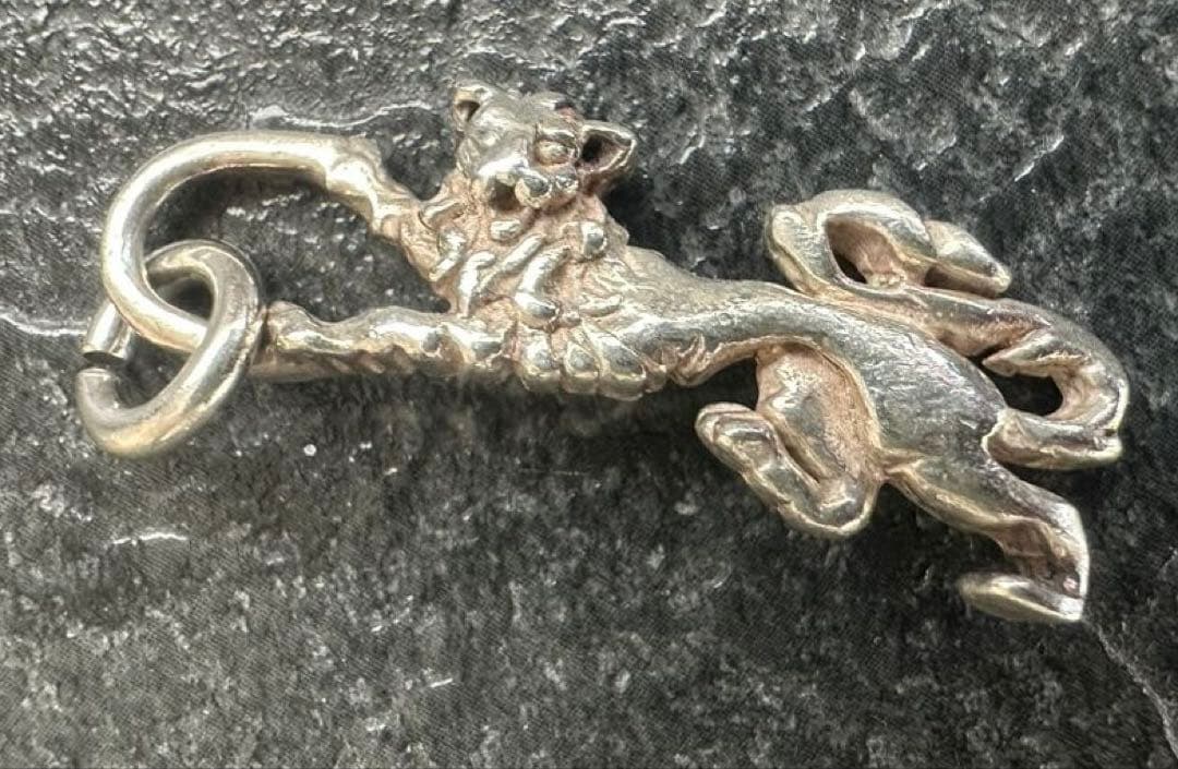 ライオンハート　シルバー ライオン ペンダント トップのみ　アクセサリー