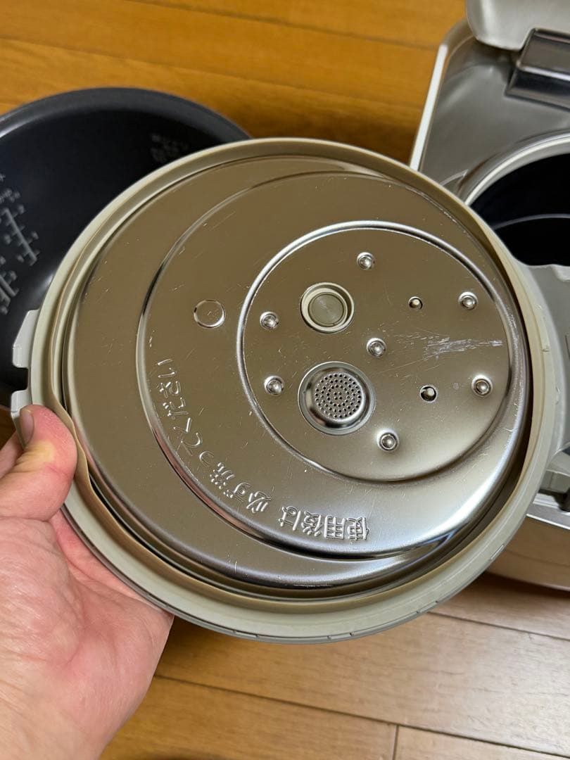 Panasonic可変圧力ＩＨ炊飯器 SR-PW186 【Wおどり炊き】 一升