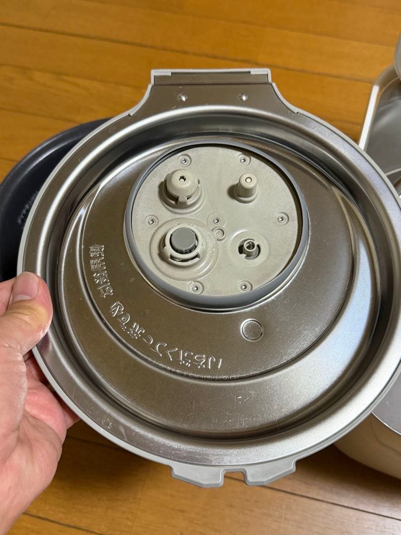 Panasonic可変圧力ＩＨ炊飯器 SR-PW186 【Wおどり炊き】 一升