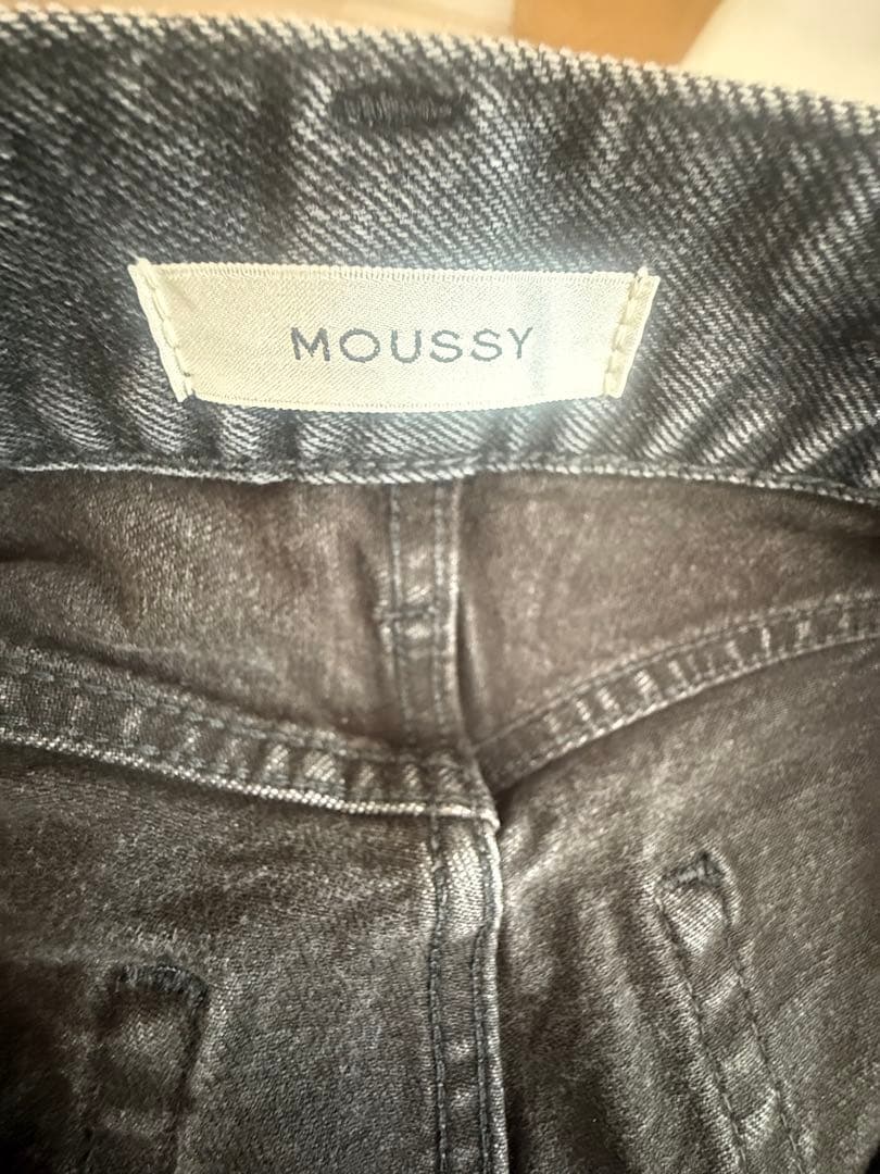 MOUSSY　MVS BLACK FLARE