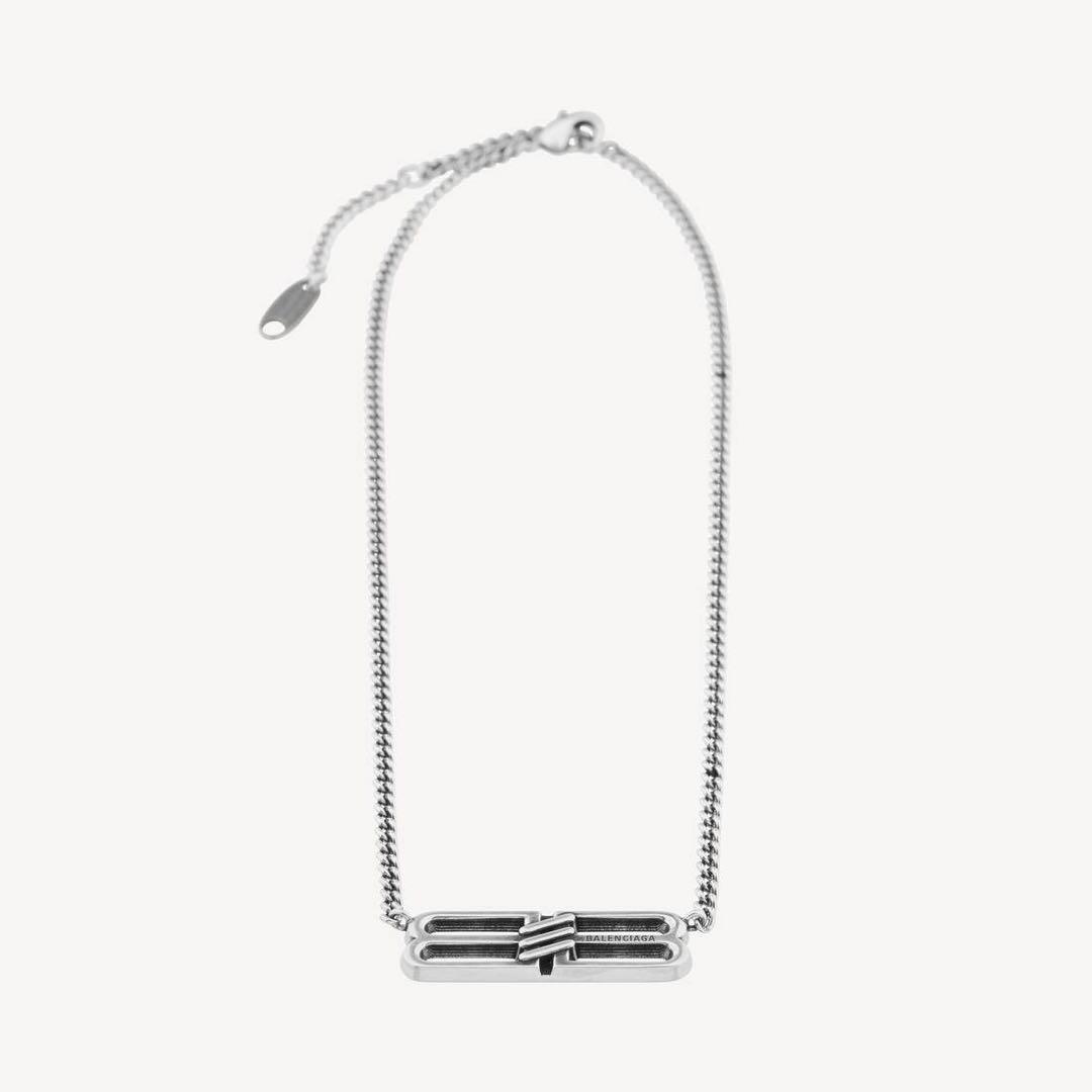 BALENCIAGA チェーンネックレス ロゴ入り