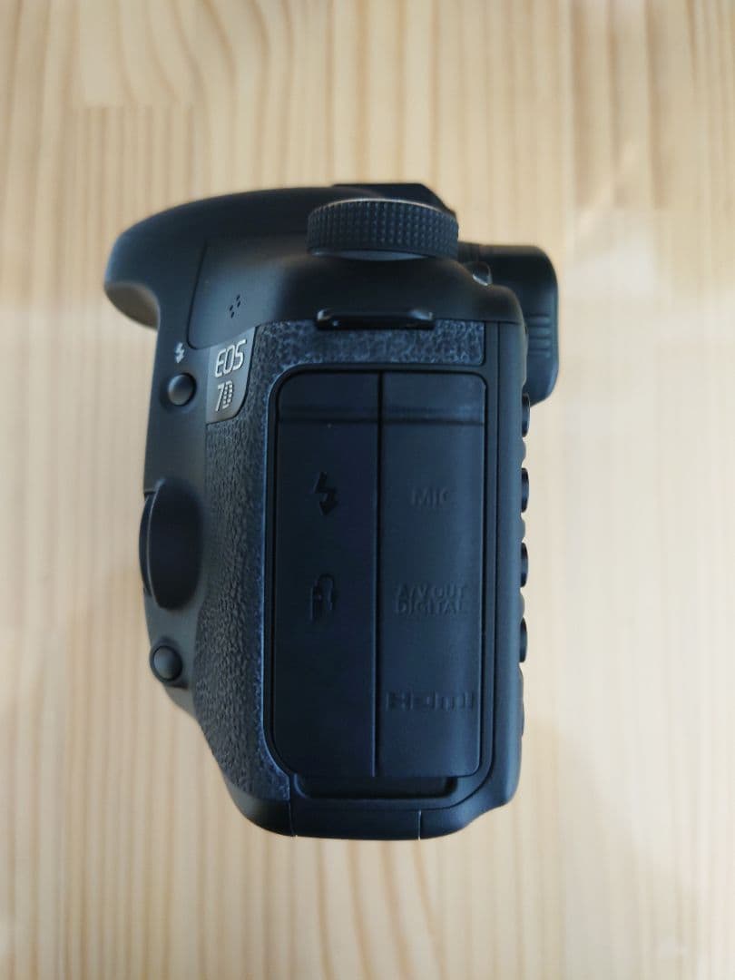 ★実用品★ Canon キャノン EOS 7D シャッター数 約7816回