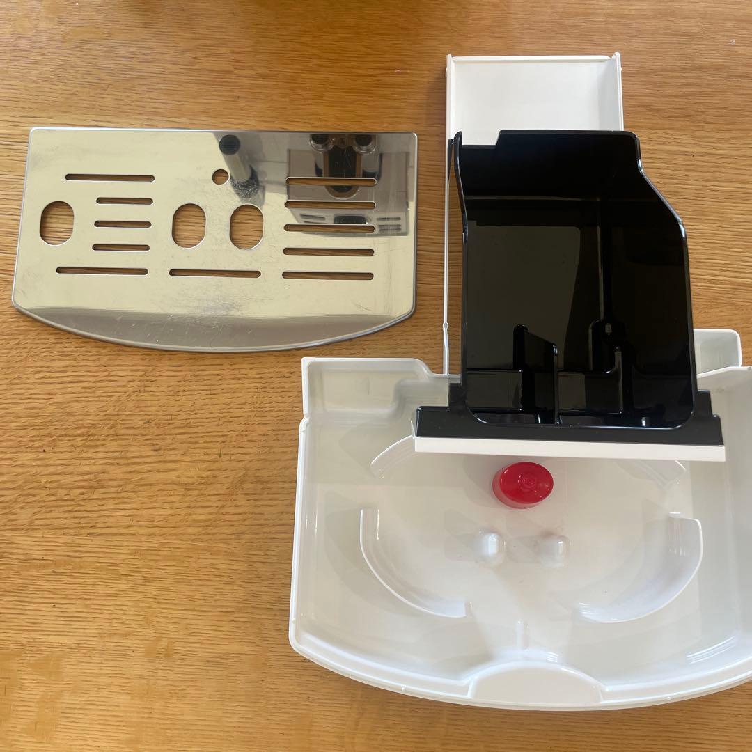動作保証付　 デロンギ ECAM23120WN 全自動エスプレッソマシン