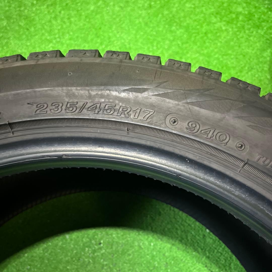 ぶた① 2本 235/45R17 BS VRX2 溝有りセット！