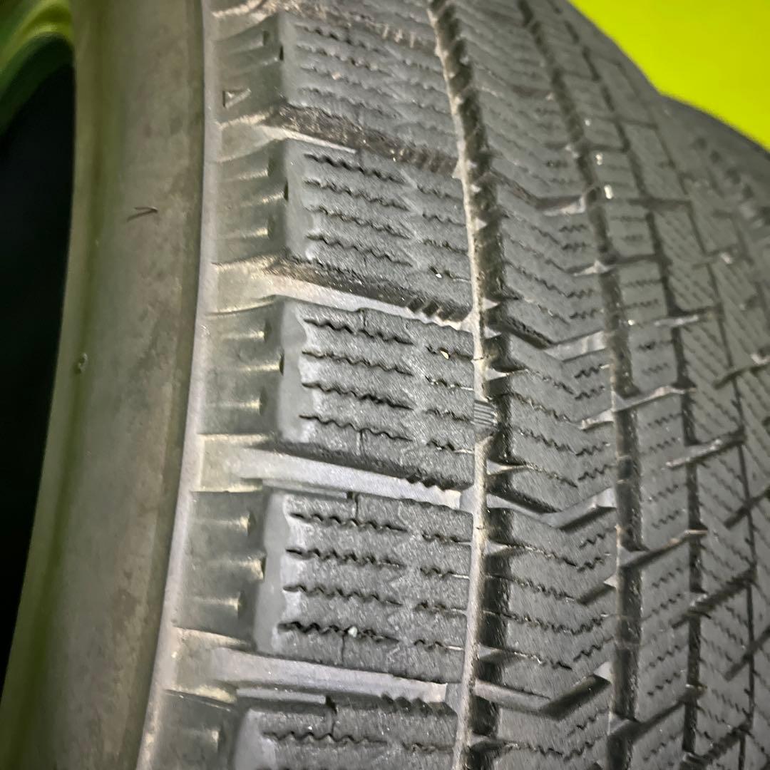 ぶた① 2本 235/45R17 BS VRX2 溝有りセット！