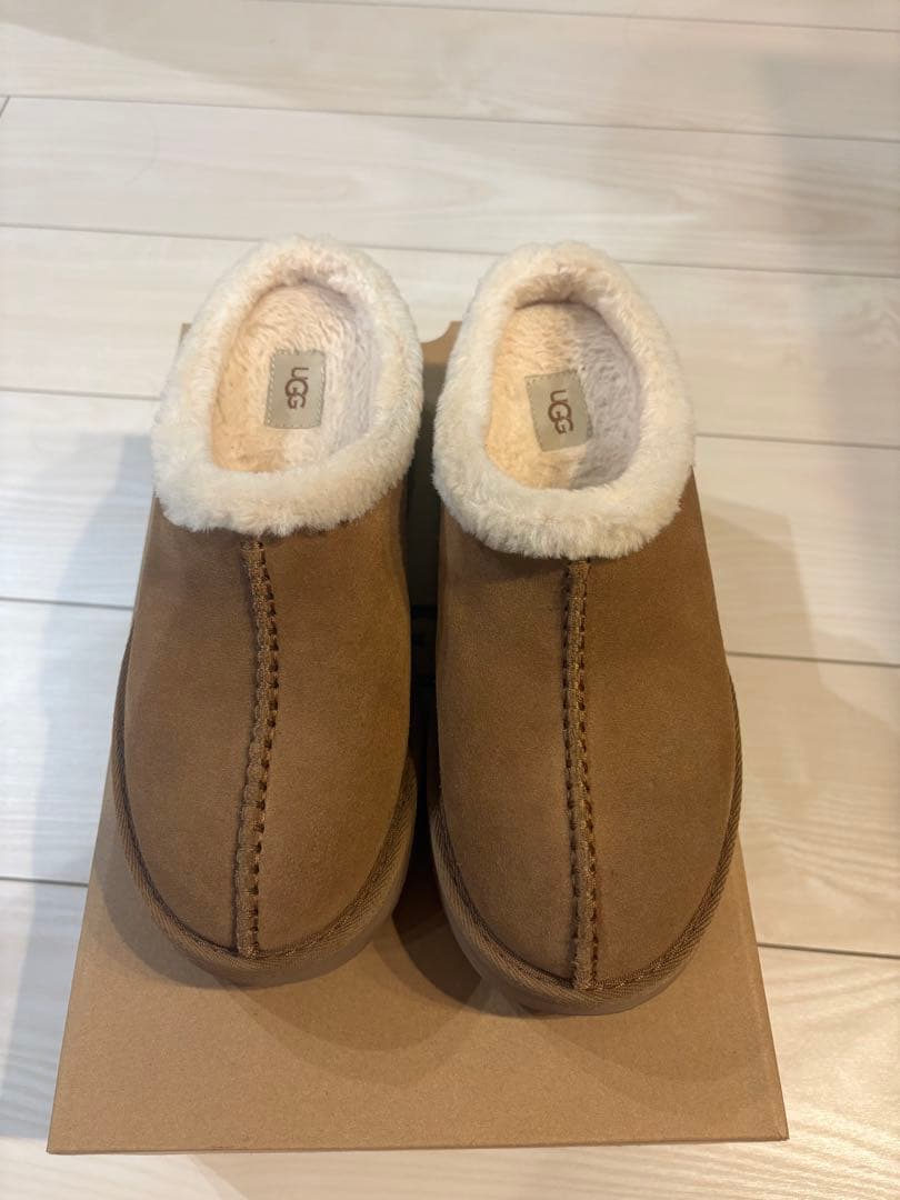 ま*み様 UGG 靴