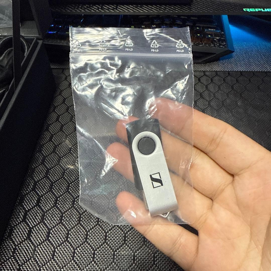 HD800S No：11206
