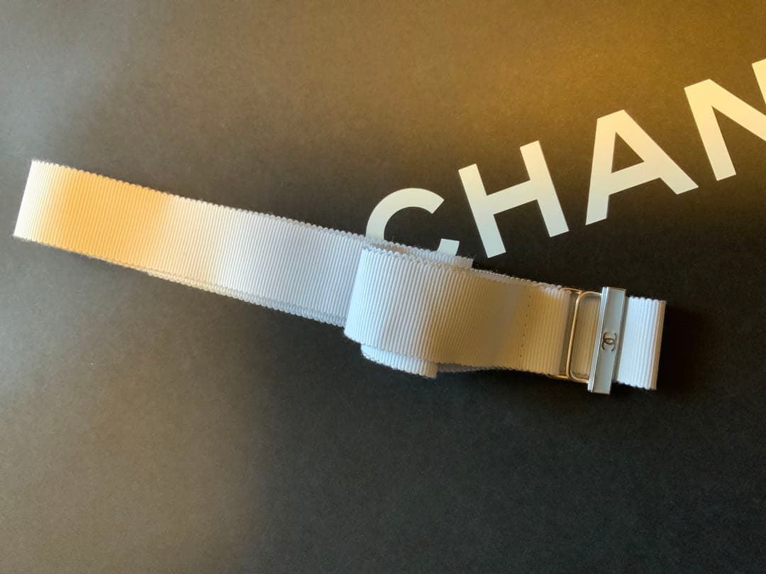 CHANEL ベルト付スカイブルー カーディガン 36