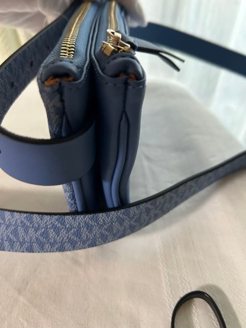 新品 未使用 マイケルコース リバーシブル ウエストポーチ ブルー S/M