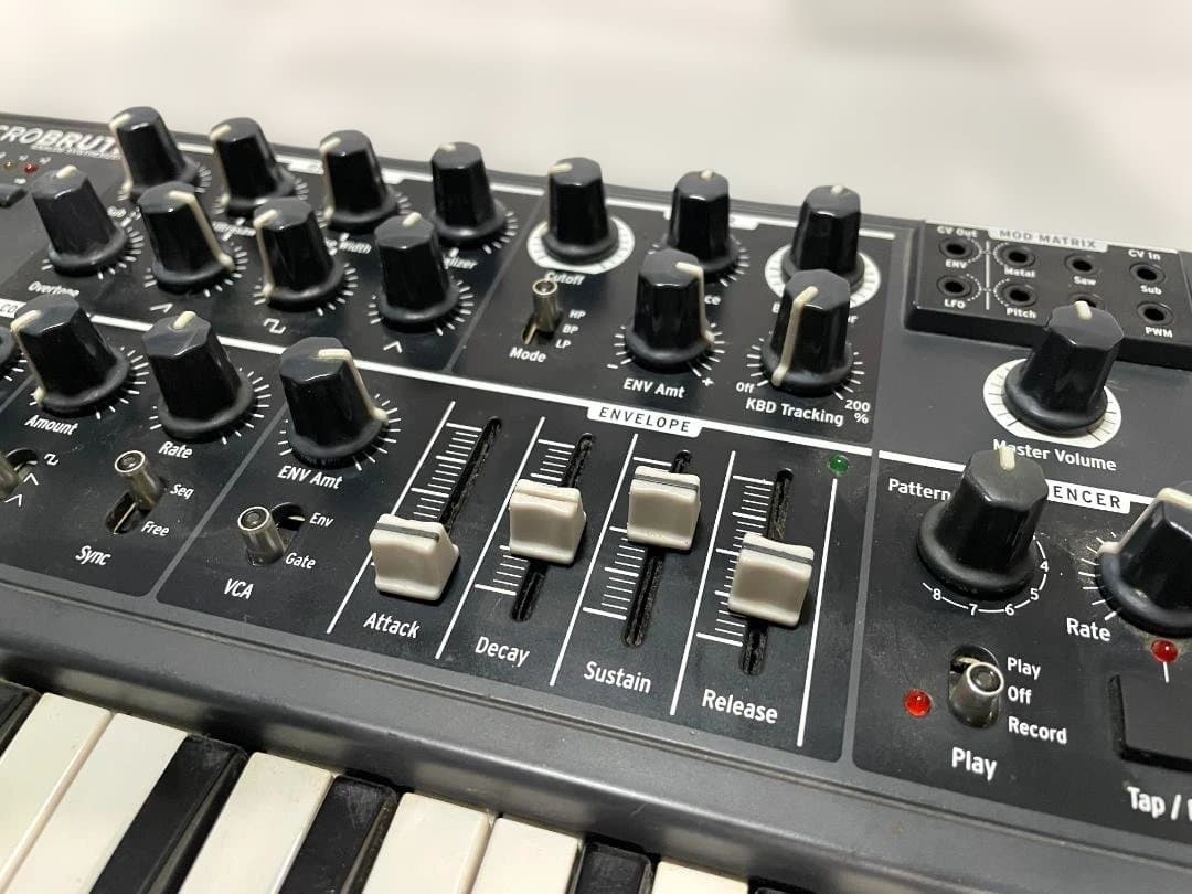ジャンク Arturia MicroBrute アナログシンセサイザー