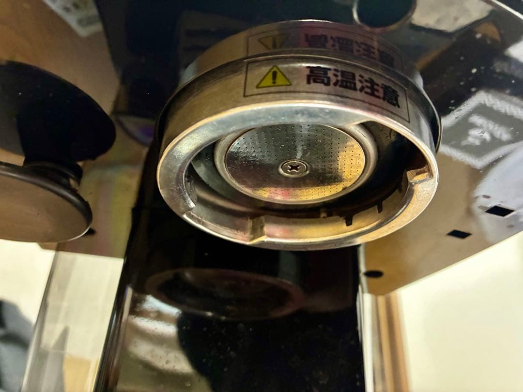デロンギエスプレッソ・カプチーノメーカーECO310