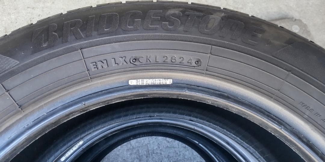 ブリジストンタイヤnewno185/65/15 ２本