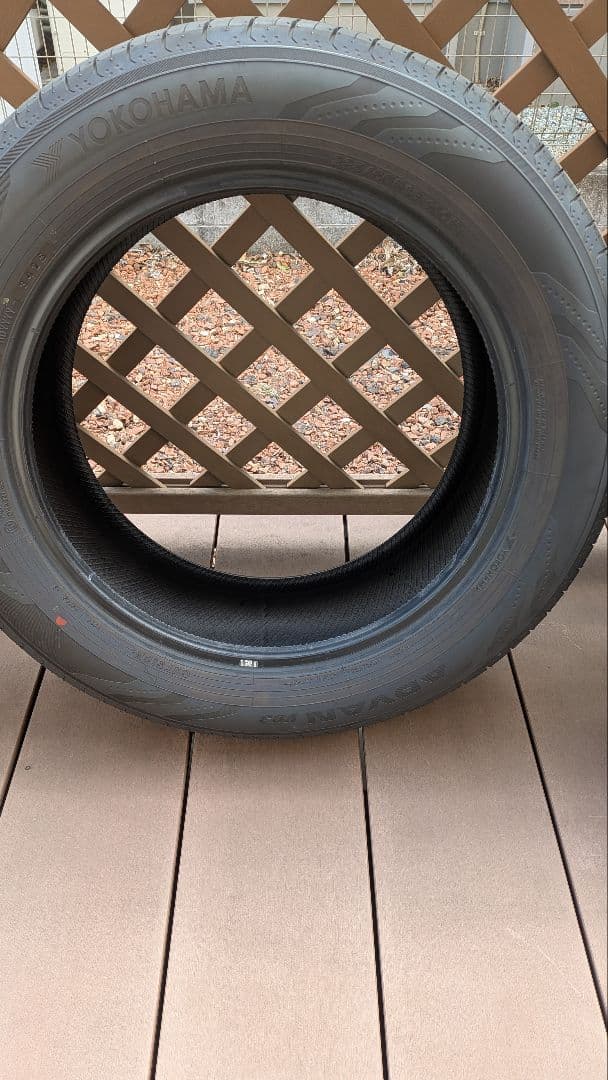 新車外し 40アルファード 225/60R18 タイヤのみ 2025年34週製