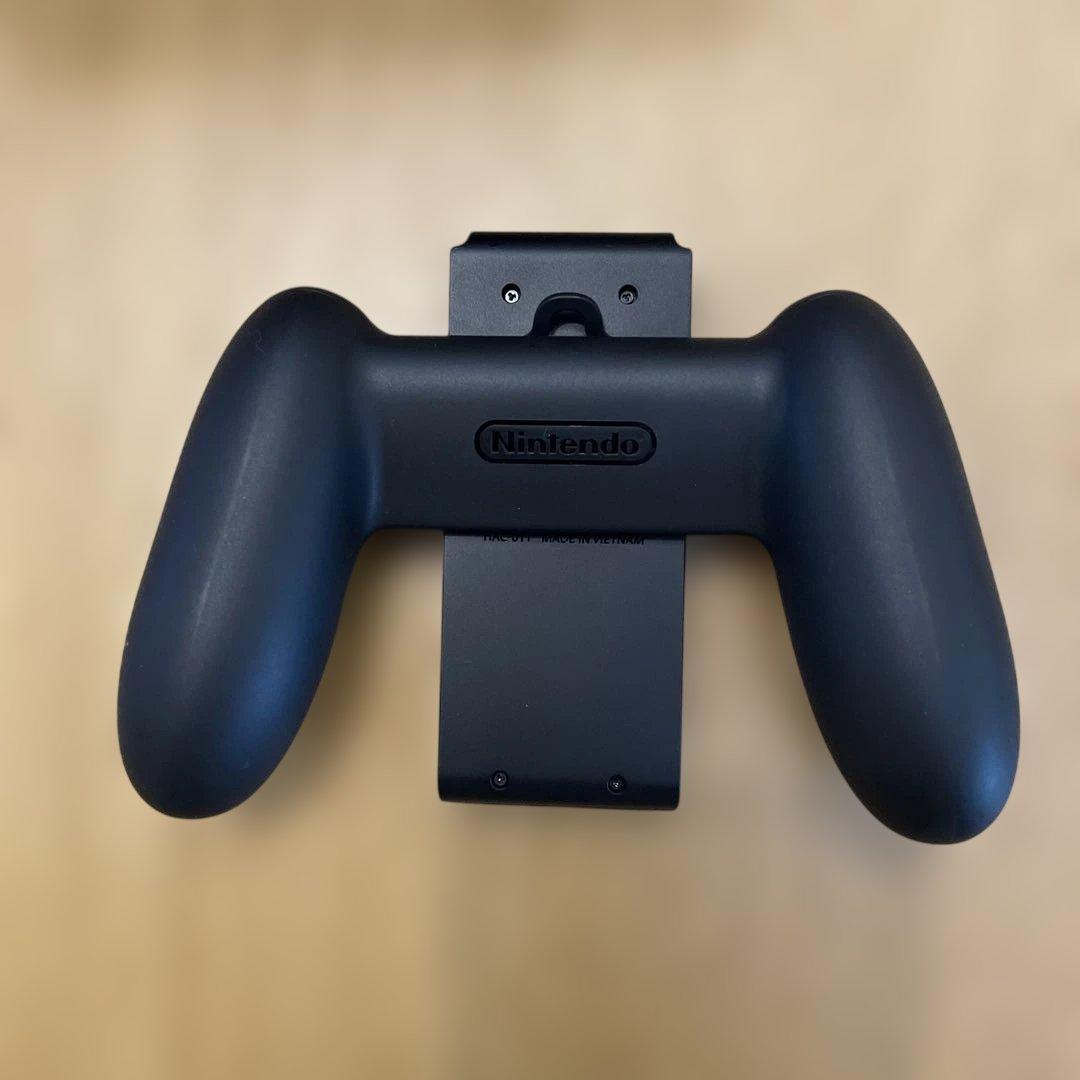 Nintendo Switch セット 　＊モニターとコントローラー無しです！