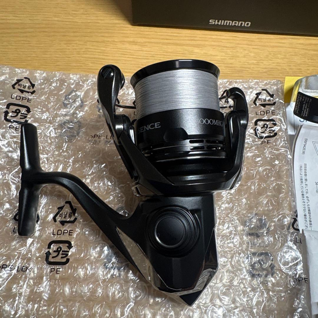 新品未使用シマノ25エクスセンス 3000MHG