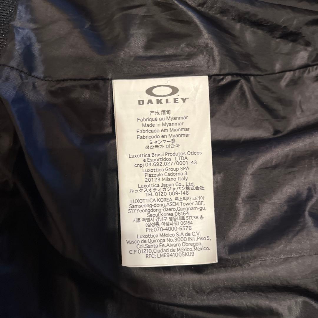本日限定お値下げ　Oakley ベスト CA#35460 RN#96548