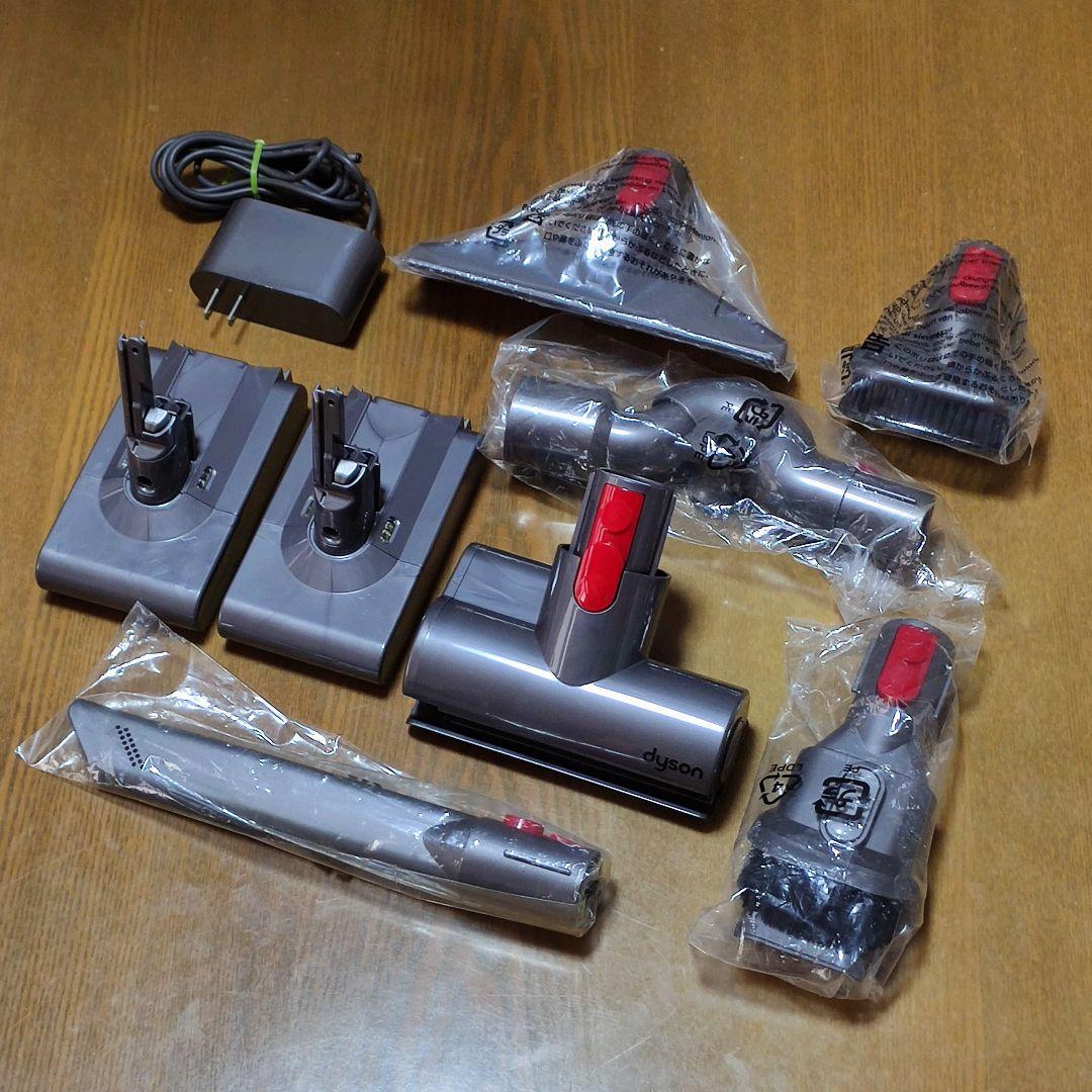 ダイソンV8SV10K掃除機 完全分解清掃済み 動作品 純正バッテリー2つセット