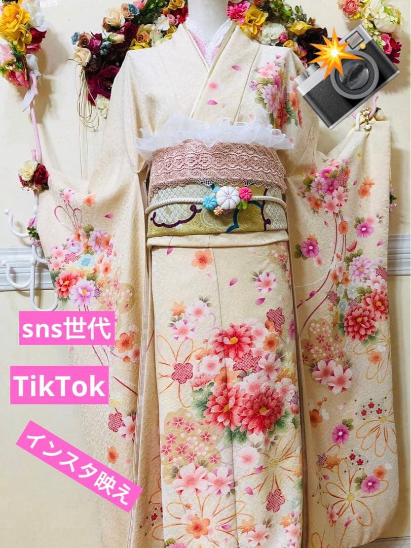 振袖正絹フルセット‼️豪華絢爛クリームラメキッラキラ ⭐︎花々金彩刺繍⭐︎新品豪華袋帯