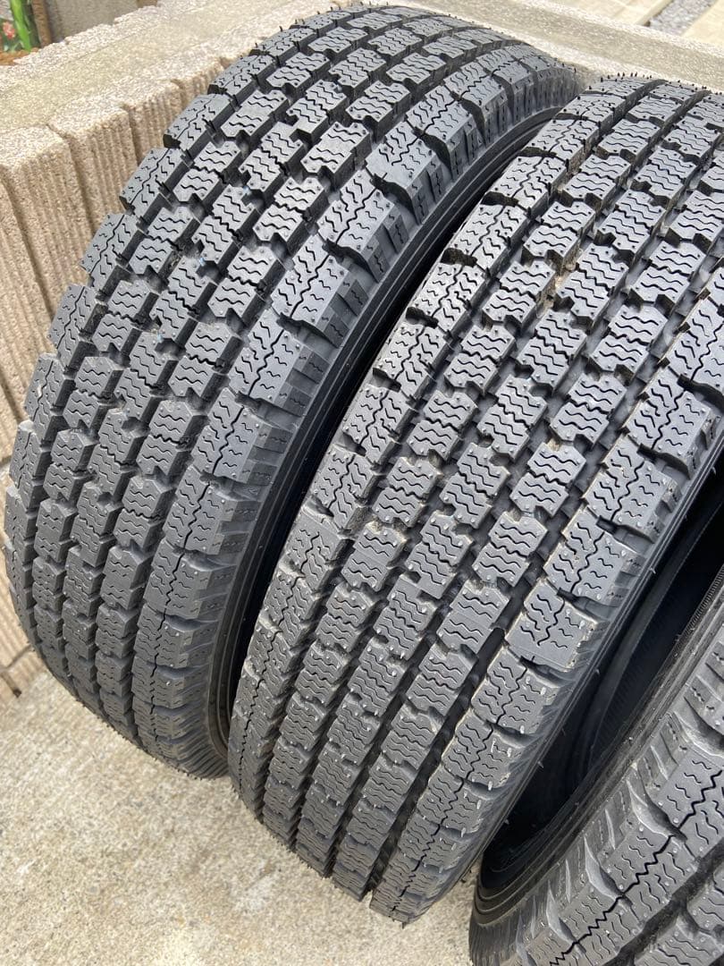 トーヨー【冬タイヤ】145/80R12 80/78N 4本セット