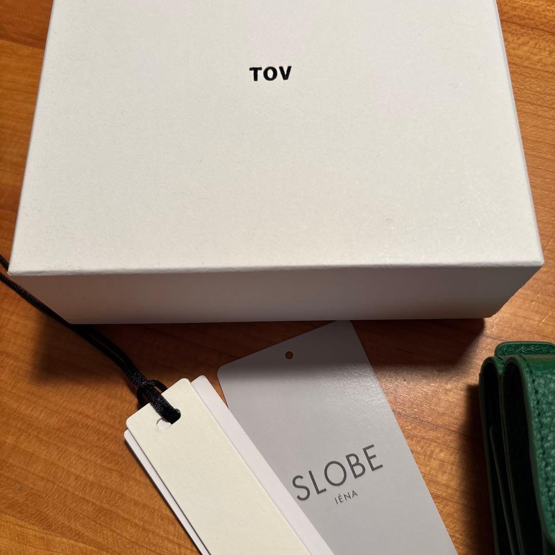 TOV グリーン 三つ折り財布