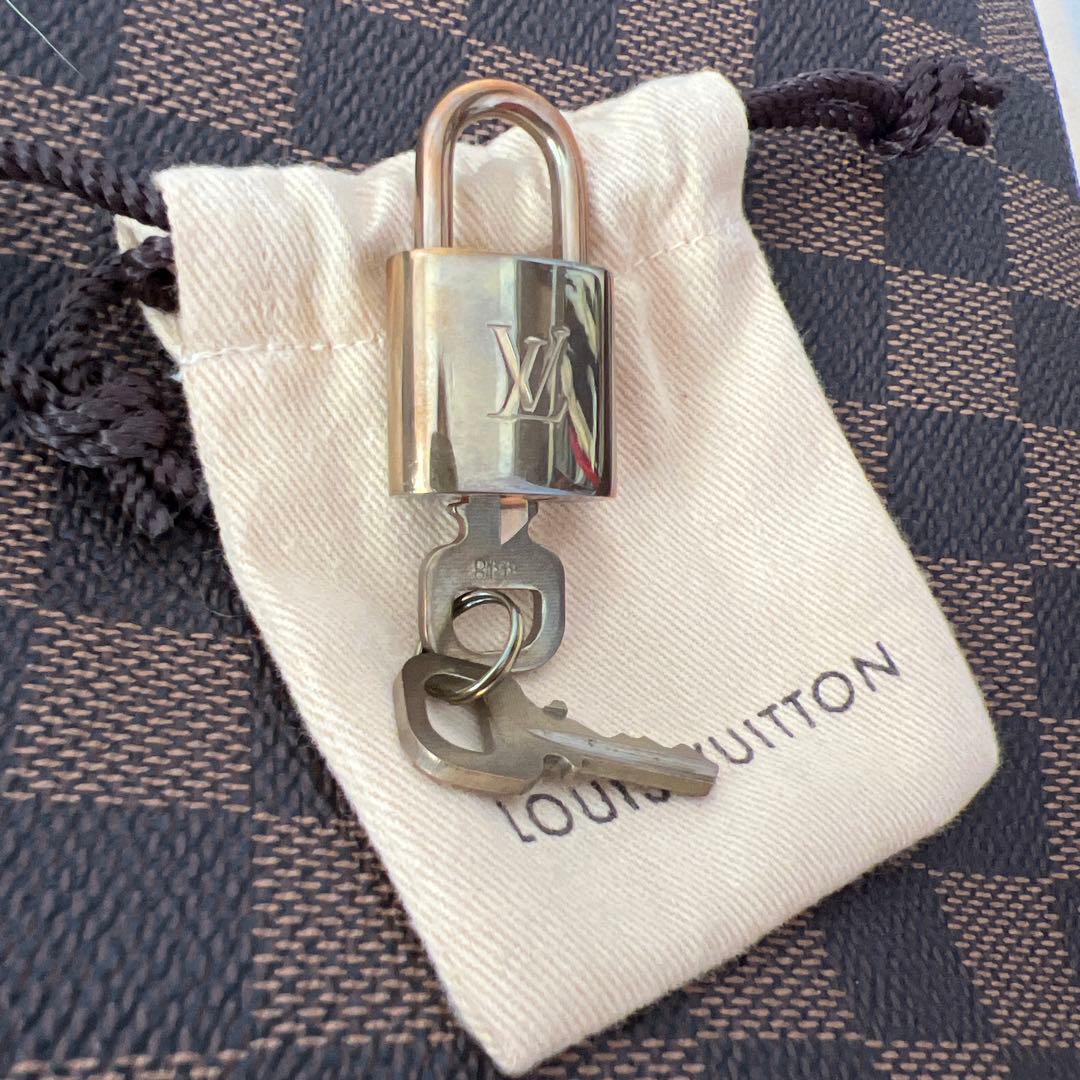 Louis Vuitton ダミエ ボストンバッグ キーポル