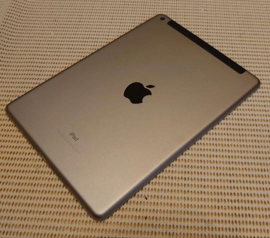 完動品SIMフリー液晶無傷iPad第5世代(A1823)本体128GB G3YL