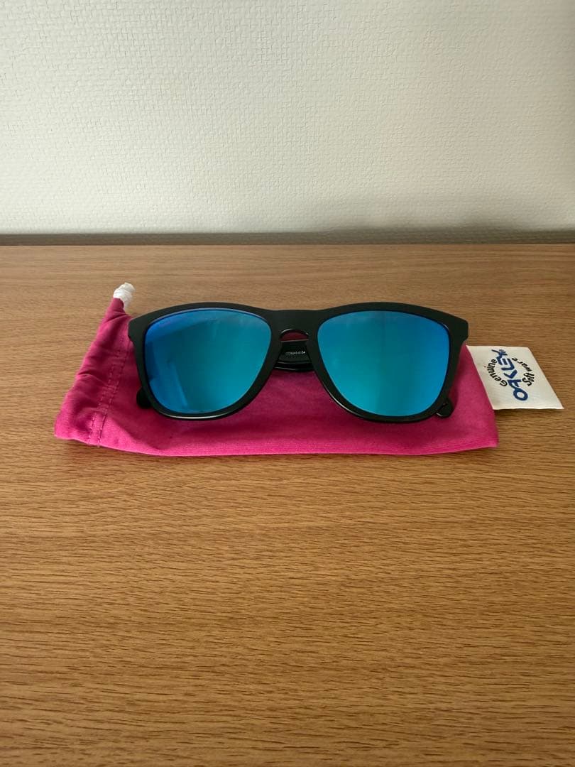 し*ぶ様 OAKLEY FROGSKINS