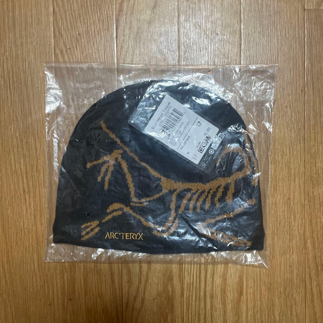 Arc’teryx bird head toque