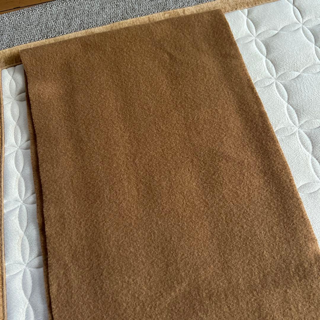 美品✨Vivienne Westwood キャメル　ブラウンマフラー　紫ロゴ刺繍