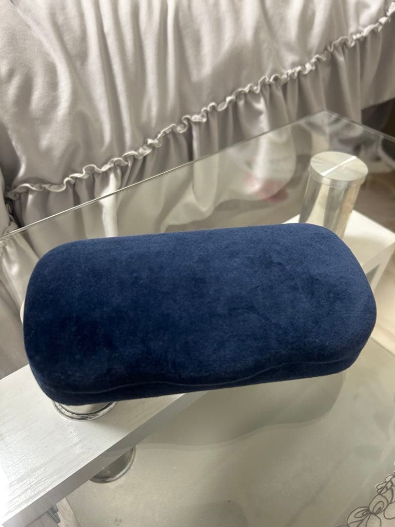 GUCCI サングラス ブラック ケース付き モデル:GG1001SK 001