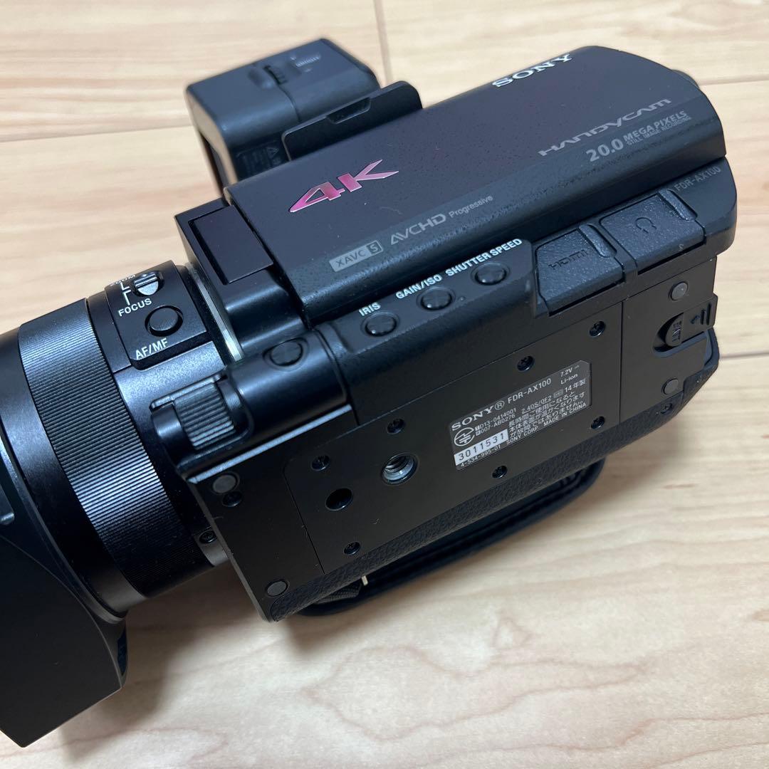 サ*ト様 SONY ビデオカメラ 4K 本体 ライト 充電器付き FDR-AX1