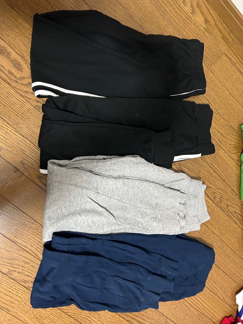 160 男の子服、ズボンまとめ売り　40枚