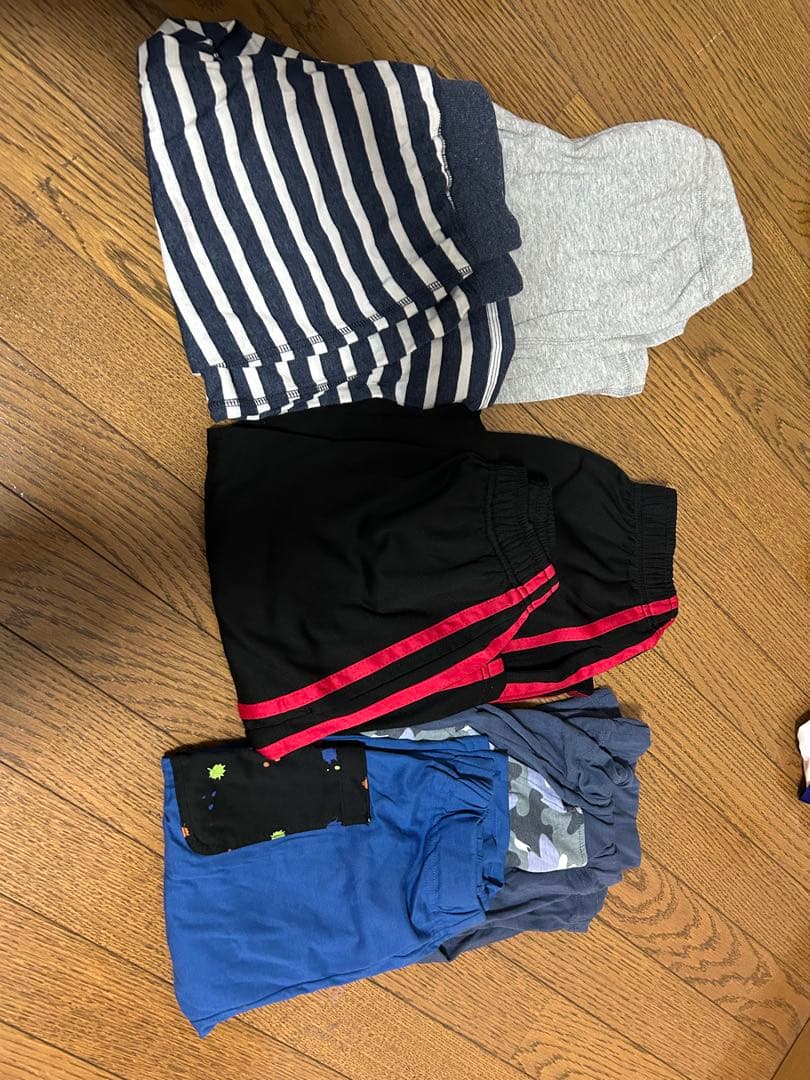 160 男の子服、ズボンまとめ売り　40枚