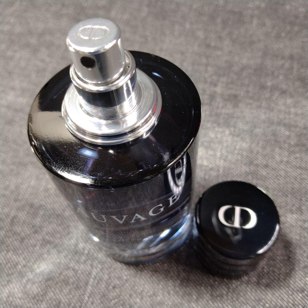 ☆ほぼ未使用・Dior ソヴァージュ オードゥトワレ 60ml☆