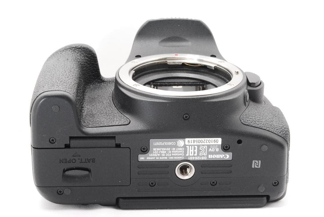 Canon EOS 8000D 一眼レフカメラ スマホ転送機能搭載 極美品