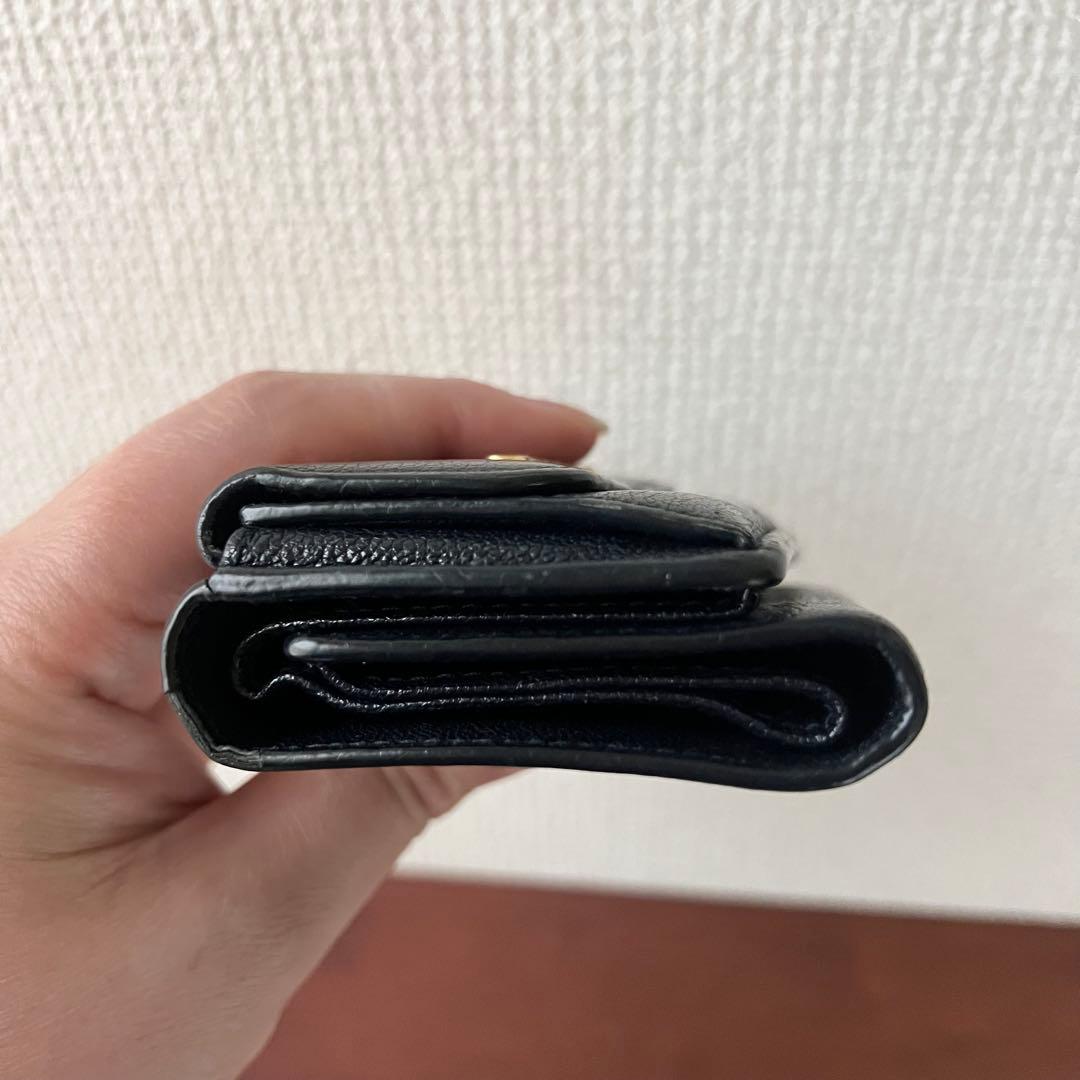 MIU MIU ミュウミュウ 三つ折り財布 nero ブラック 黒 箱付き