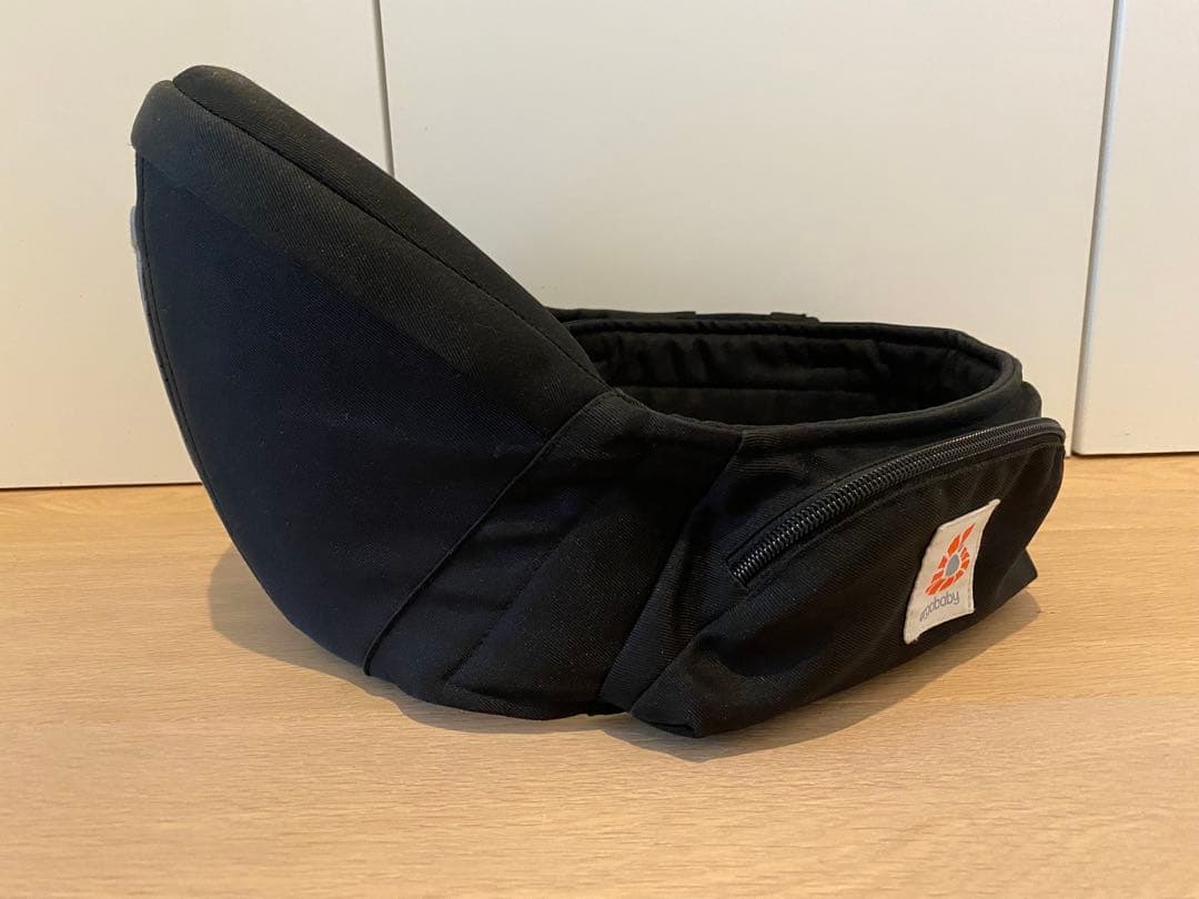 【美品】ergobaby Lift ヒップシート 黒　エルゴ　リフト