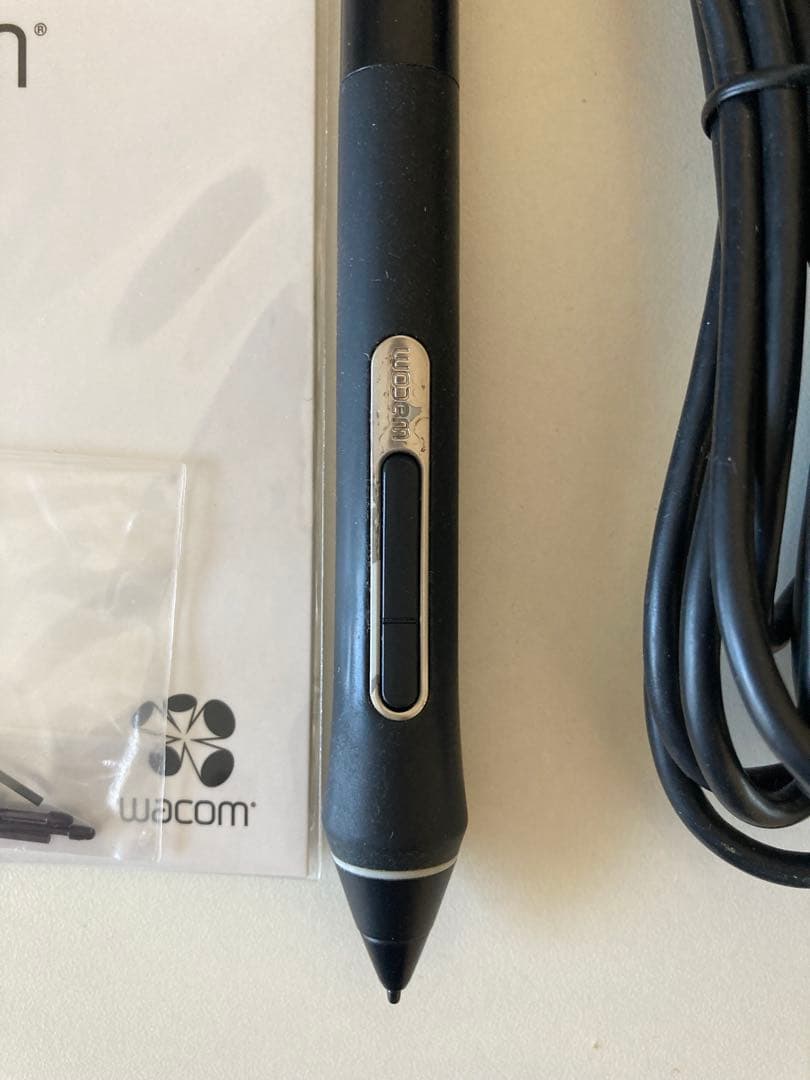 Wacom Intuos Pro Mサイズ PTH-660/K0 ブラック