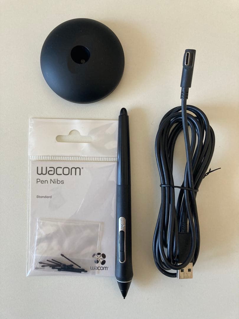 Wacom Intuos Pro Mサイズ PTH-660/K0 ブラック