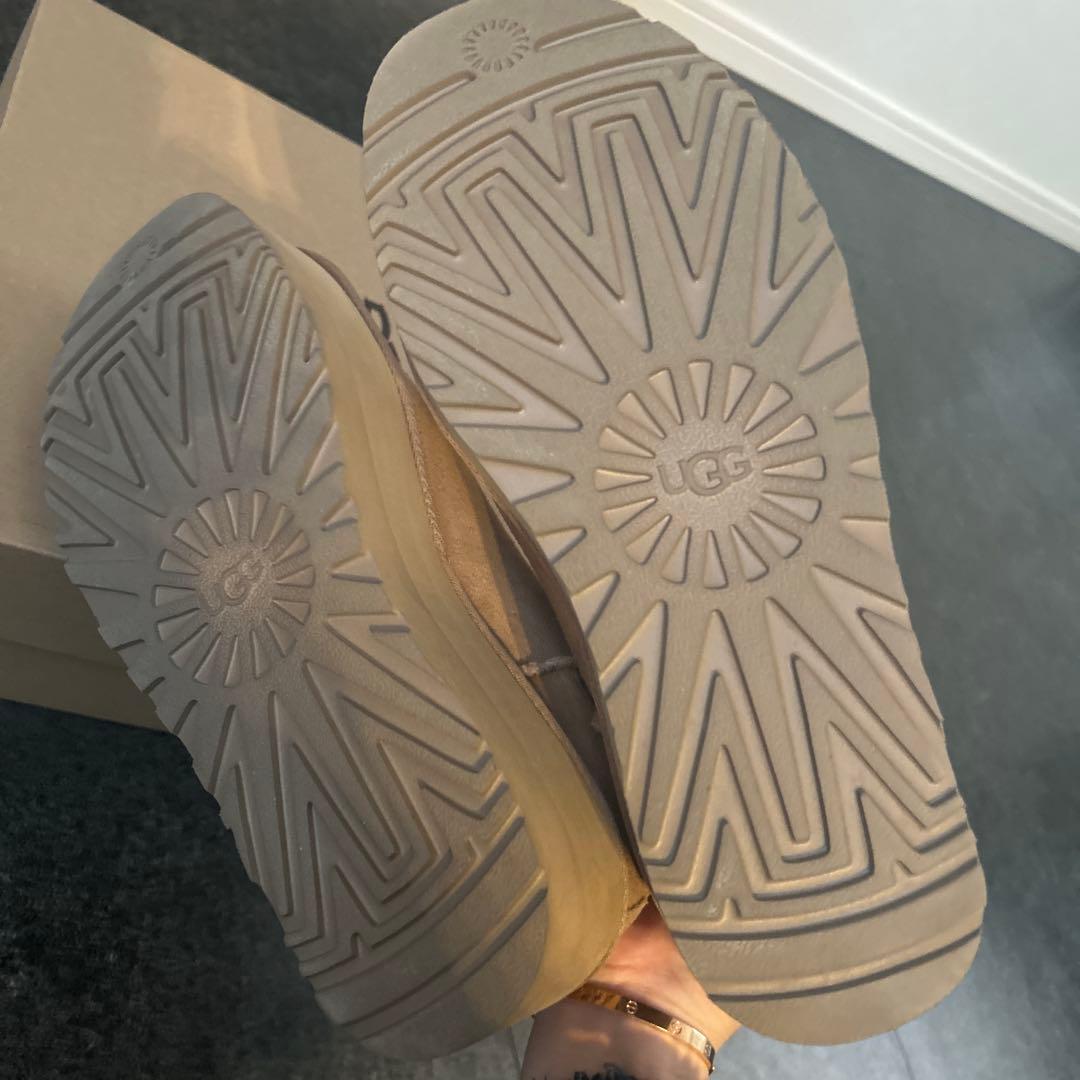 UGG クラシックウルトラミニ　8 25cm