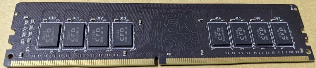 CFD DDR4-3200 W4U3200CS-16G　Samsungチップ両面
