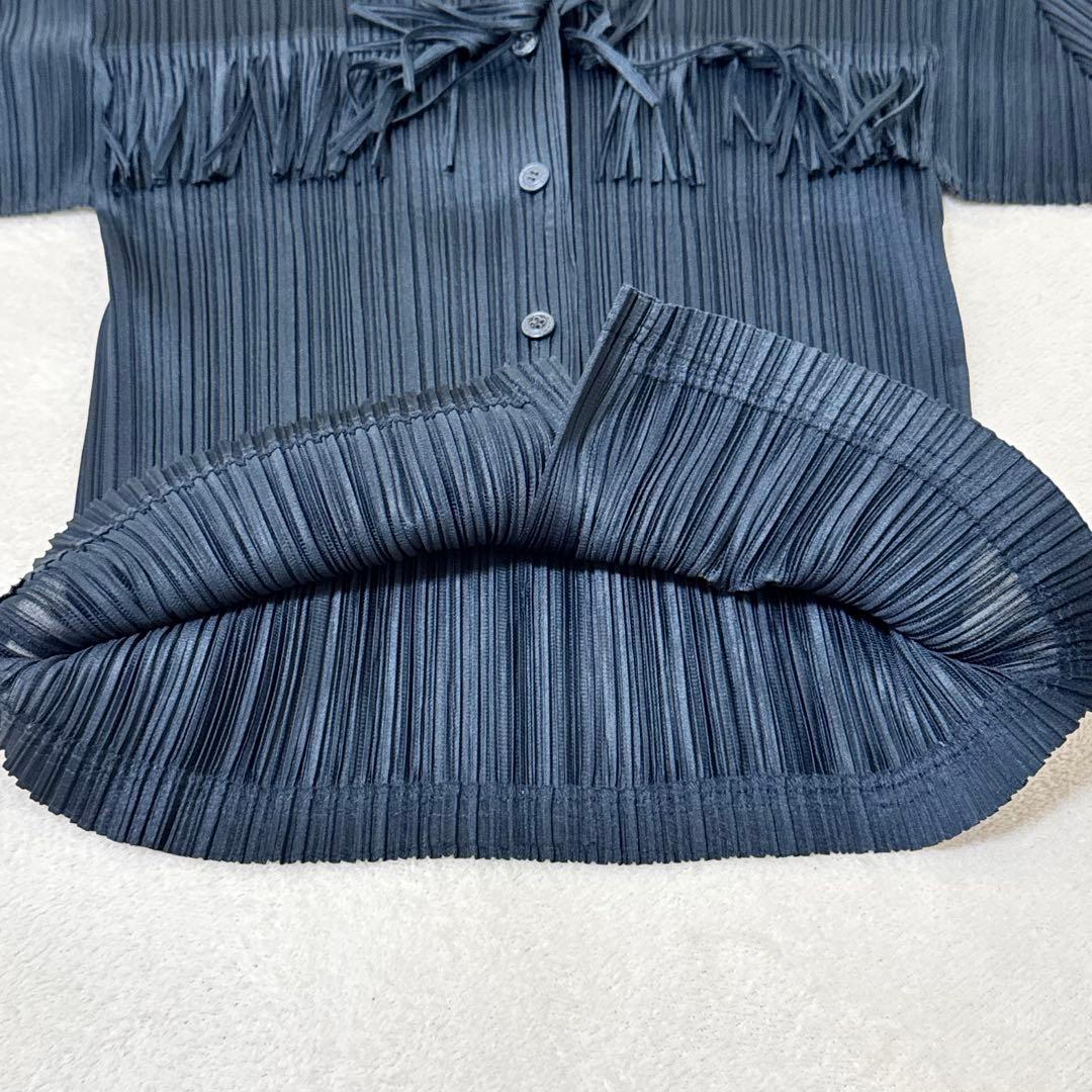 極美品✨PLEATS PLEASE プリーツ　フリンジ　変更　ネイビー　半袖