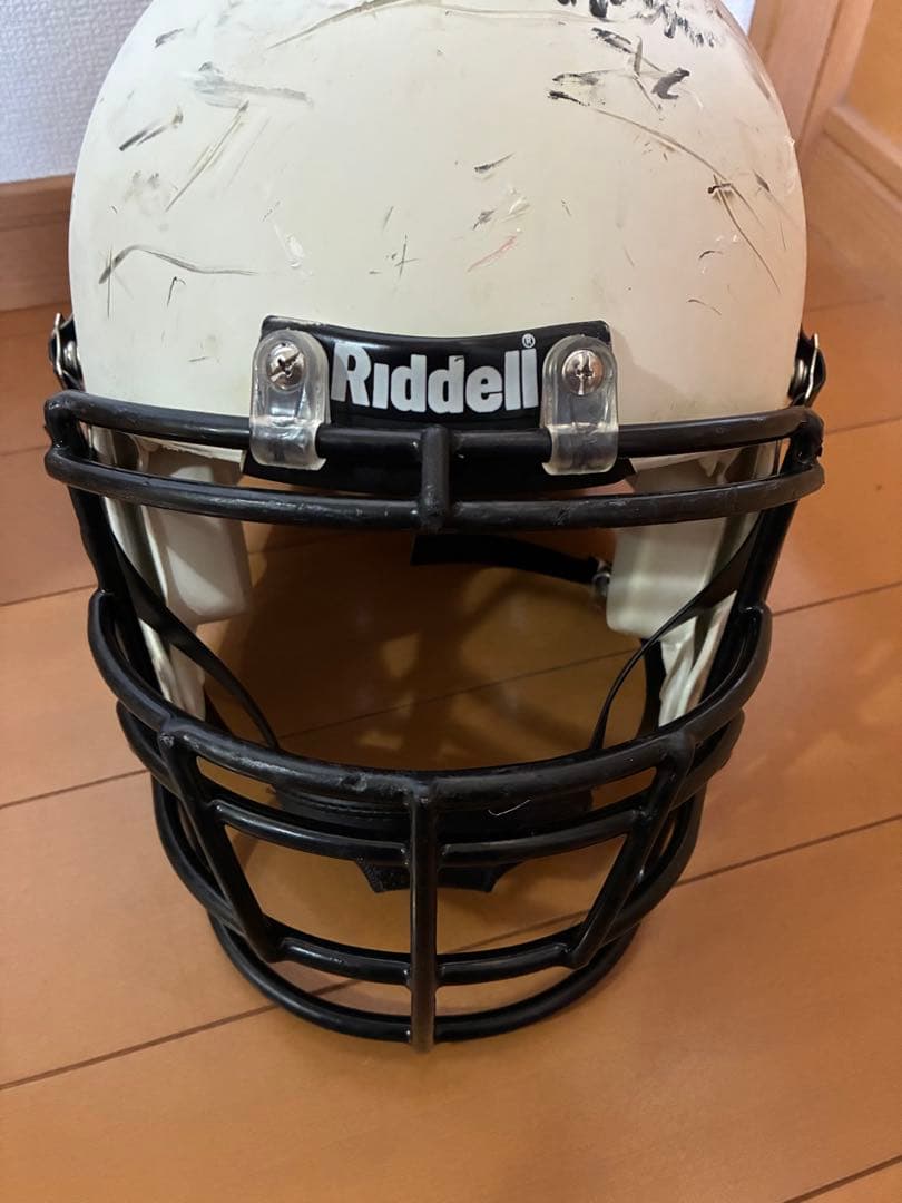 Riddellレボリューション2 アメリカンフットボールヘルメット