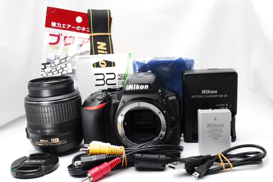 Nikon D5500 Wi-Fi転送機能搭載 自撮り ニコン 一眼レフカメラ